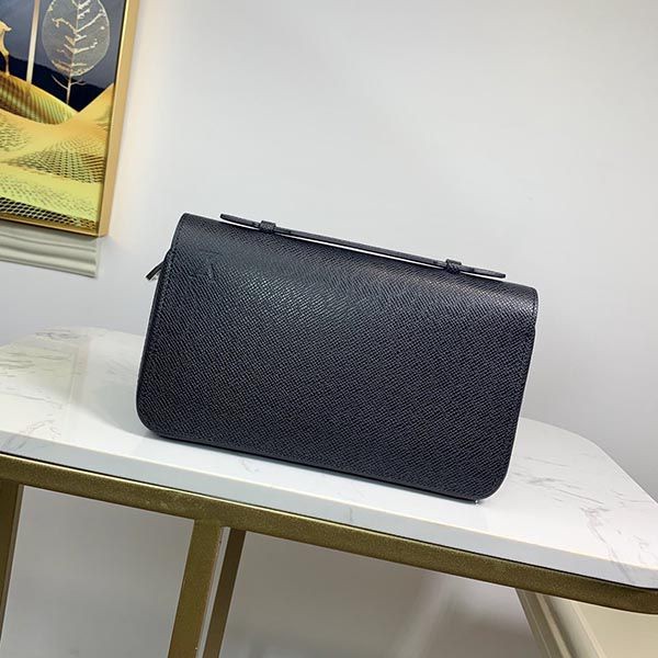 ヴィトン タイガ ジッピーXL M44275 ブラック ラウンドジップウォレット