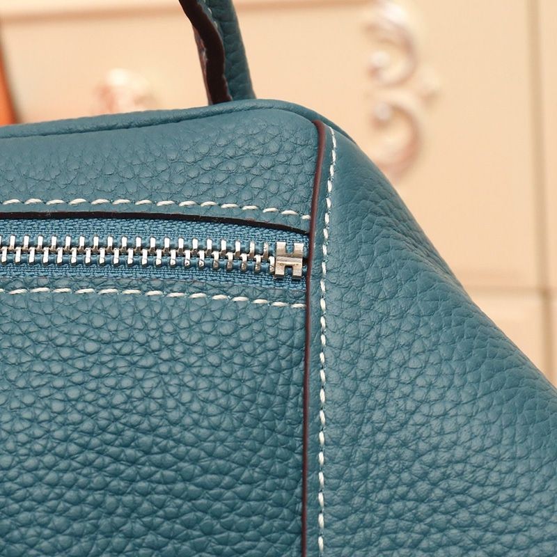 エルメス リンディ26 ハンドバッグ 偽物シルバー金具he26127