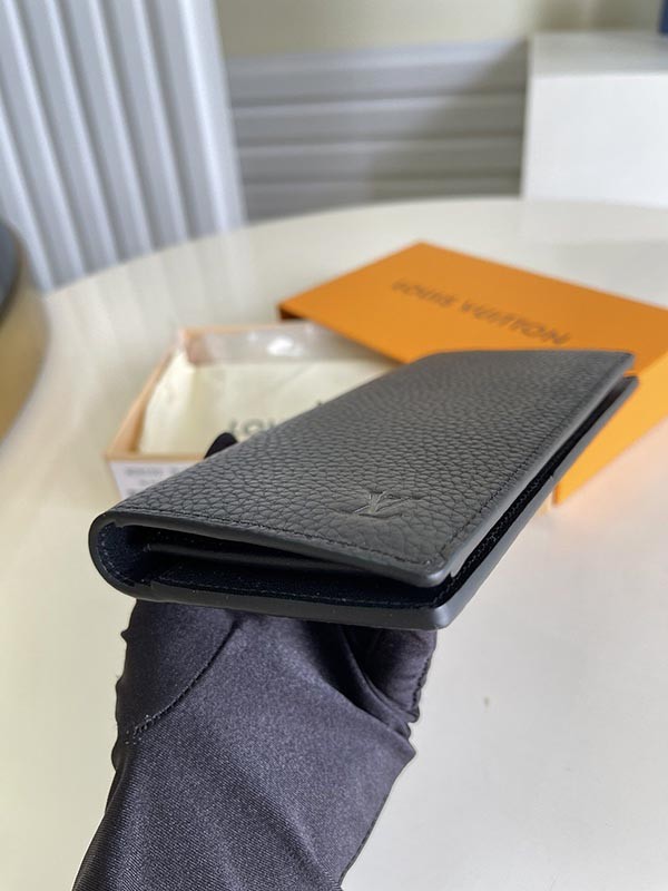 大人気 ルイヴィトン 財布 コピー ポルトフォイユ ブラザ トリヨン M58192