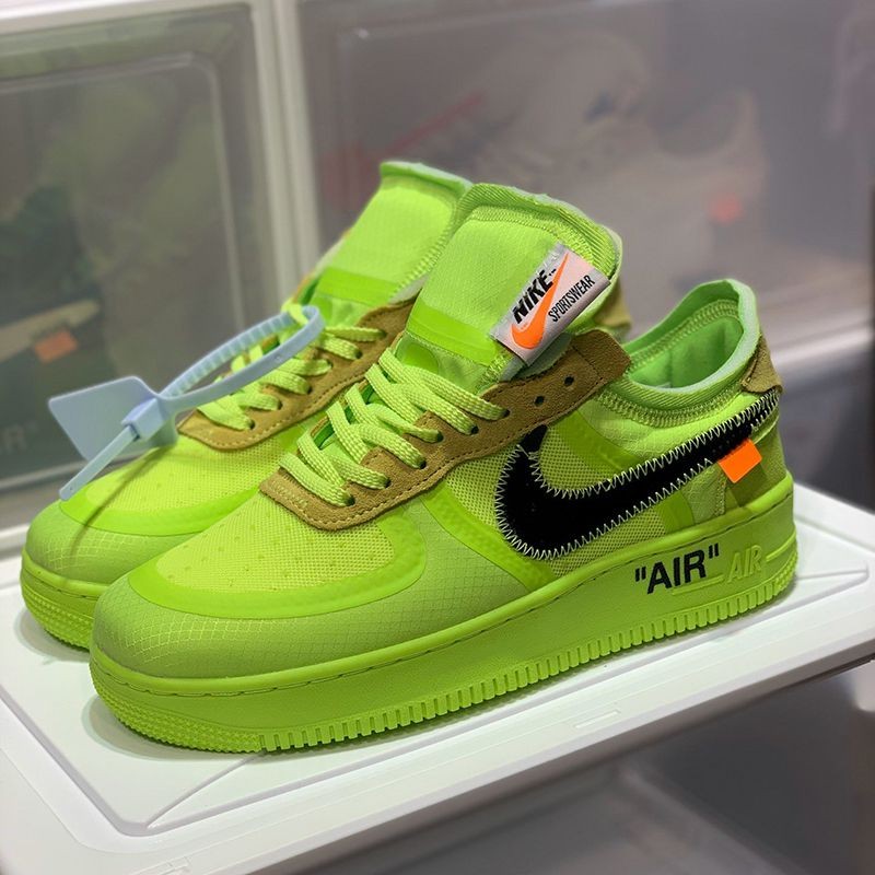 セール ♪履き心地オフホワイト×ナイキ スーパーコピー エアフォース1 ロー ボルト エアフォースワン AF1 AO4606-700