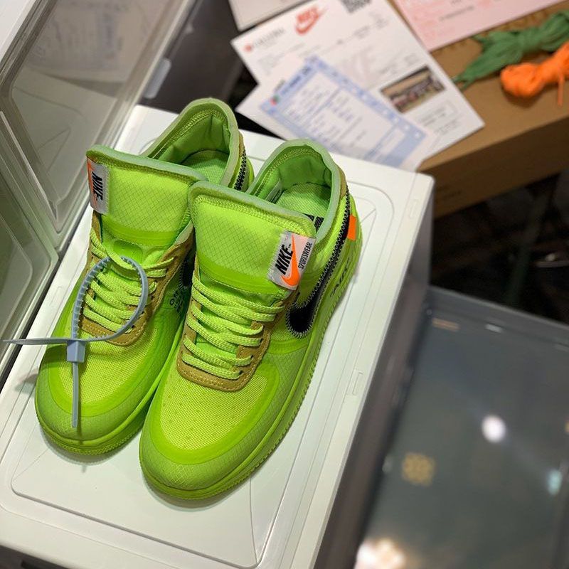 セール ♪履き心地オフホワイト×ナイキ スーパーコピー エアフォース1 ロー ボルト エアフォースワン AF1 AO4606-700
