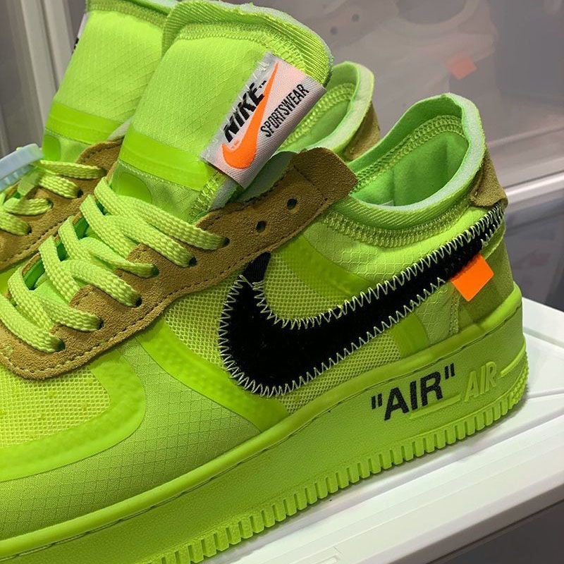 セール ♪履き心地オフホワイト×ナイキ スーパーコピー エアフォース1 ロー ボルト エアフォースワン AF1 AO4606-700