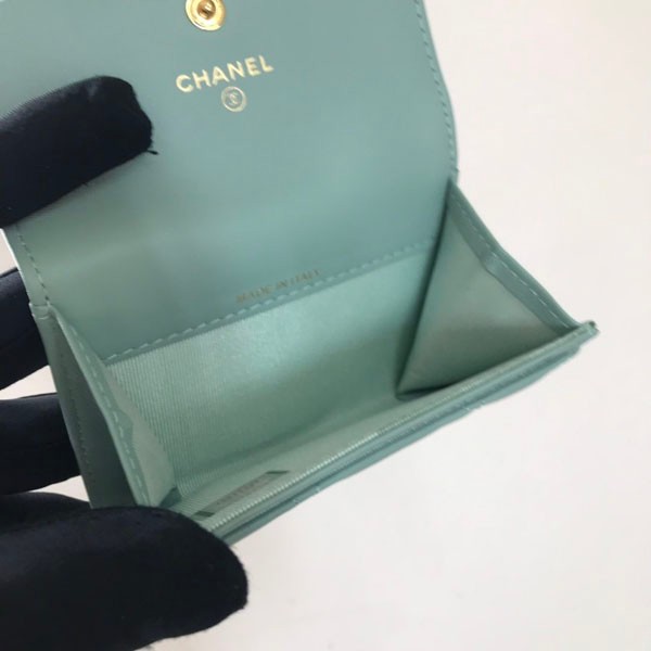 完売前に!シャネル ミニコインパース 偽物【セレブ多数愛用】 shg01907