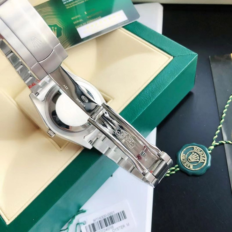 ロレックス コピー 時計 オイスターパーペチュアル 39mm メンズ 114300