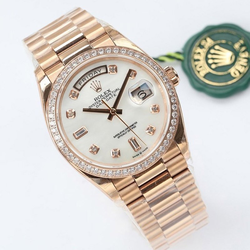 ロレックス 時計 偽物 デイデイト ホワイト 36mm rou61653