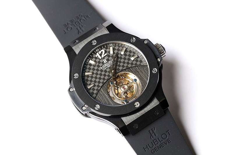 大人気!ウブロ 腕時計 スーパーコピー クラシックフュージョン 45mm huh79178