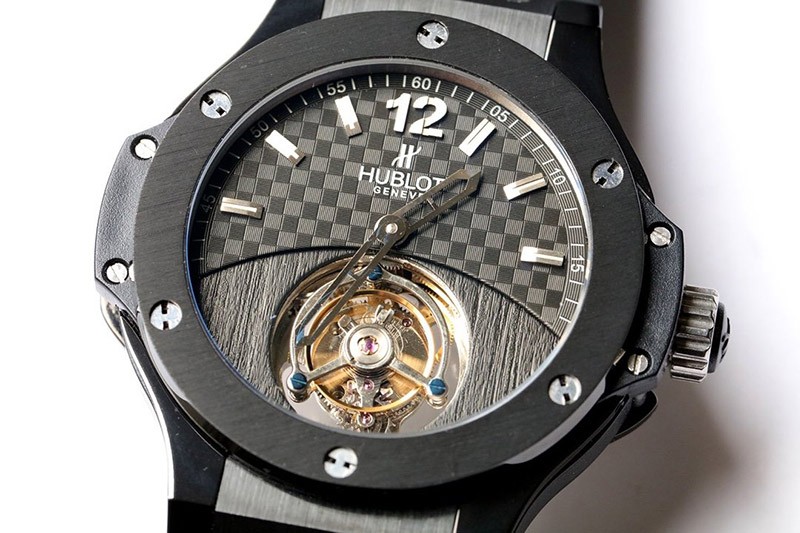大人気!ウブロ 腕時計 スーパーコピー クラシックフュージョン 45mm huh79178