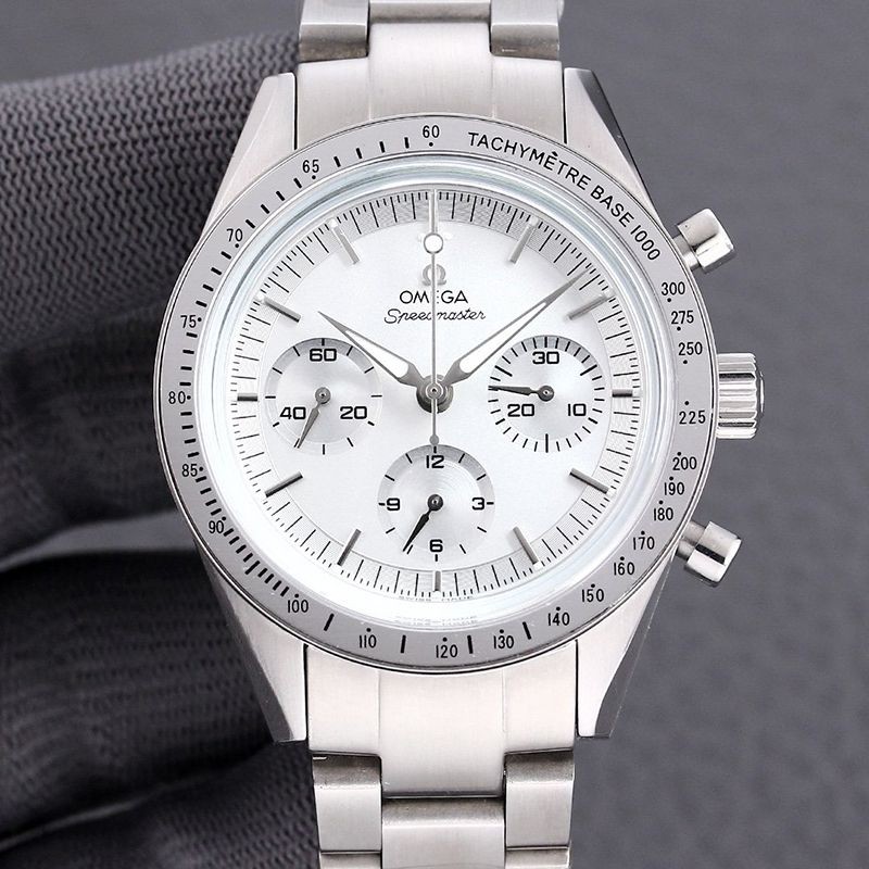 オメガ スピードマスター スーパーコピー★プロフェッショナル ムーンウォッチ 42mm 2色 311.30.42.30.01.006
