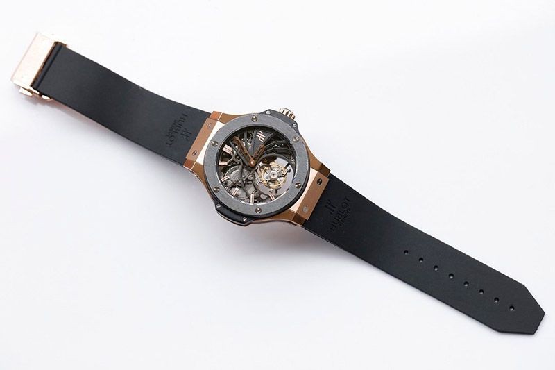 ウブロ コピー 腕時計 スピリット オブ ビッグバン チタニウム ブルー huo73328