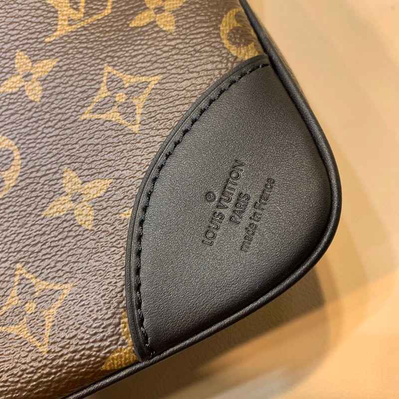 ルイヴィトン ショルダーバッグ 偽物 オデオンMM モノグラム モノグラム M45352