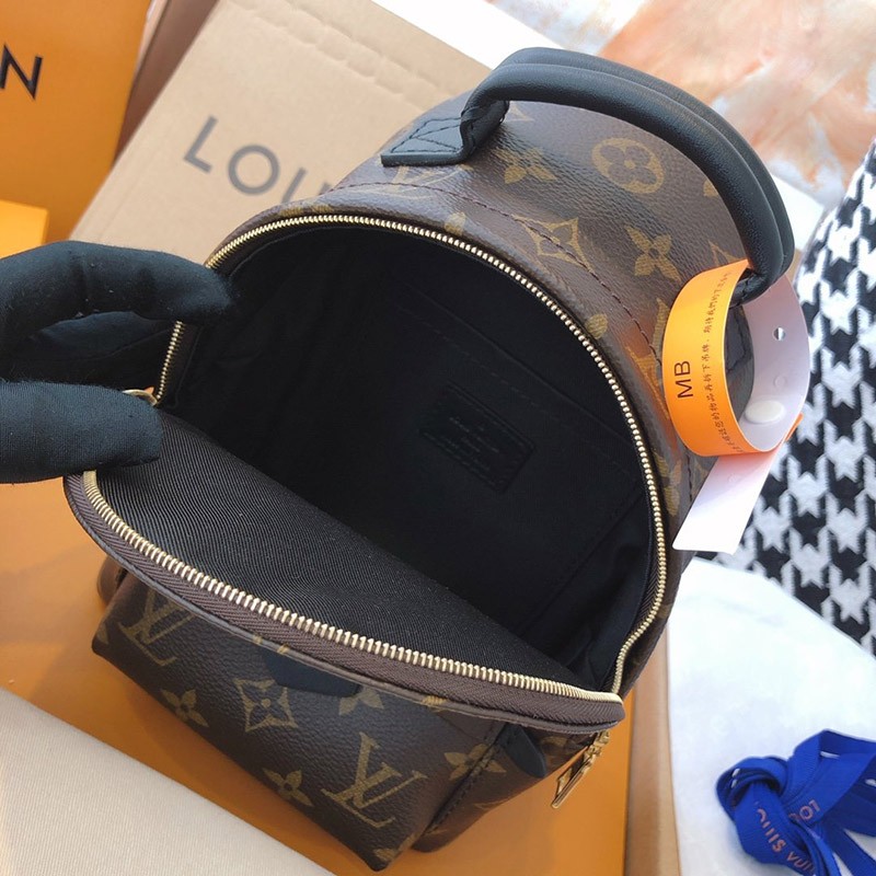 ルイヴィトン バックパック 偽物 MINI パームスプリングス モノグラム M44872
