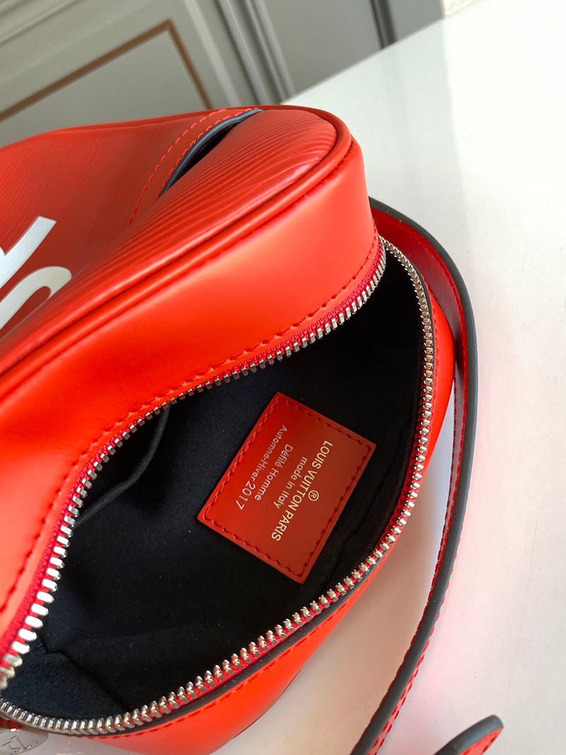 21-22AW 新作 シュプリーム ルイヴィトン ショルダーバッグ コピー Leather Danube PM Shoulder Bag Red 赤 vue71778