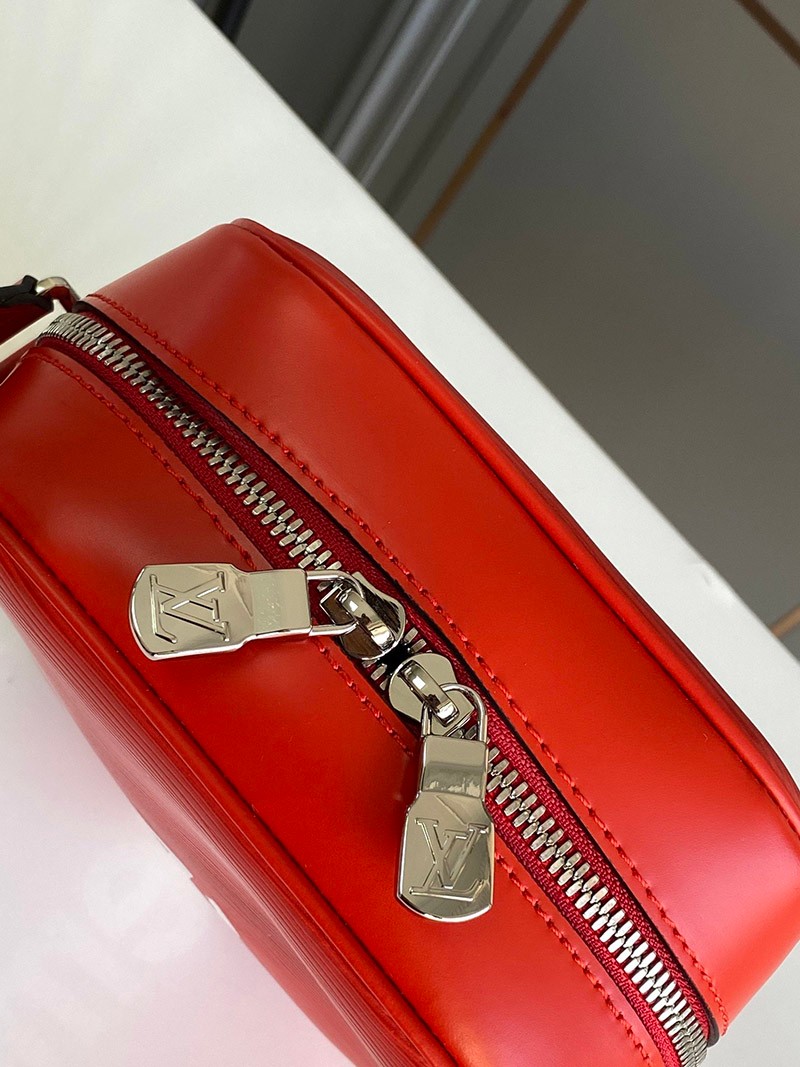 21-22AW 新作 シュプリーム ルイヴィトン ショルダーバッグ コピー Leather Danube PM Shoulder Bag Red 赤 vue71778