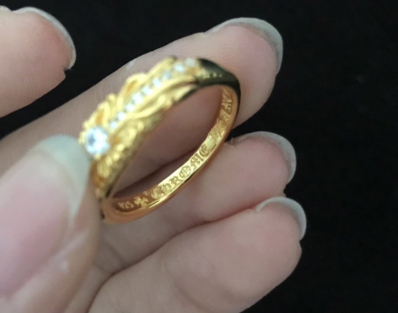 クロムハーツ フローラル 22kGold ダイアモンド ゴールド リング 偽物