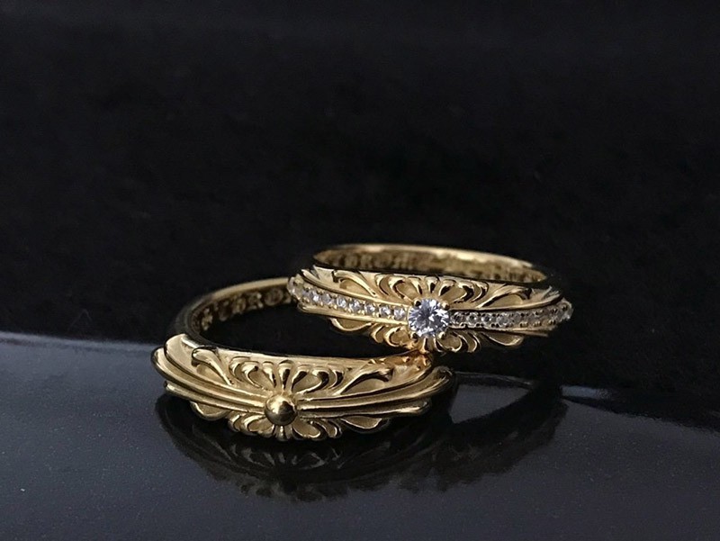 クロムハーツ フローラル 22kGold ダイアモンド ゴールド リング 偽物