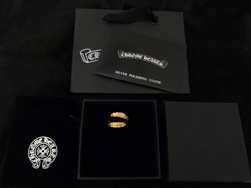 クロムハーツ フローラル 22kGold ダイアモンド ゴールド リング 偽物