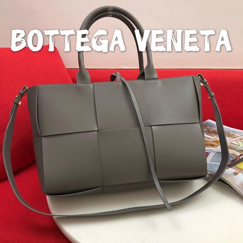 セール ♪ボッテガヴェネタ ザアルコ トート 偽物 スレートグレイ boh01527