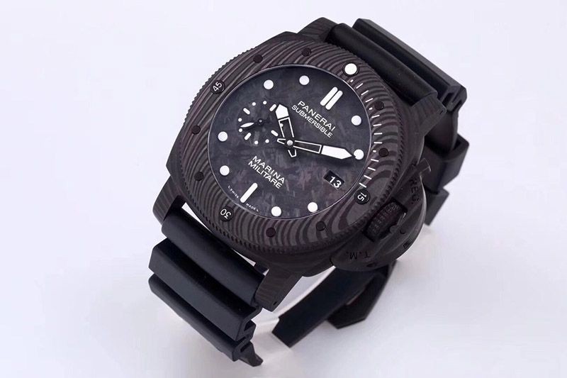 SIHH 2019 パネライ サブマーシブル ルナ・ロッサコピー 47MM PAM01039