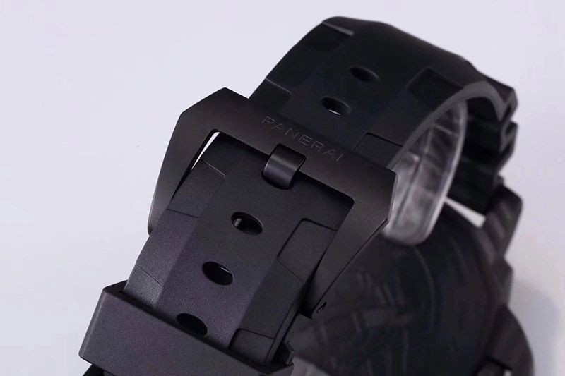 SIHH 2019 パネライ サブマーシブル ルナ・ロッサコピー 47MM PAM01039