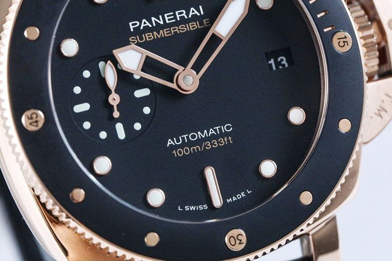 パネライ サブマーシブル・オロカーボコピー 44MM PAM00974