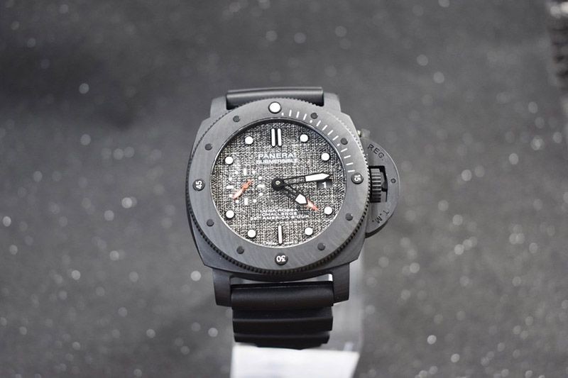 パネライ サブマーシブル ルナ・ロッサコピーN級品 PAM01038