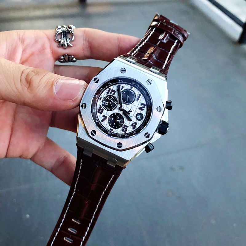 オーデマピゲ 時計 偽物 ロイヤルオーク オフショアクロノ Ods83896