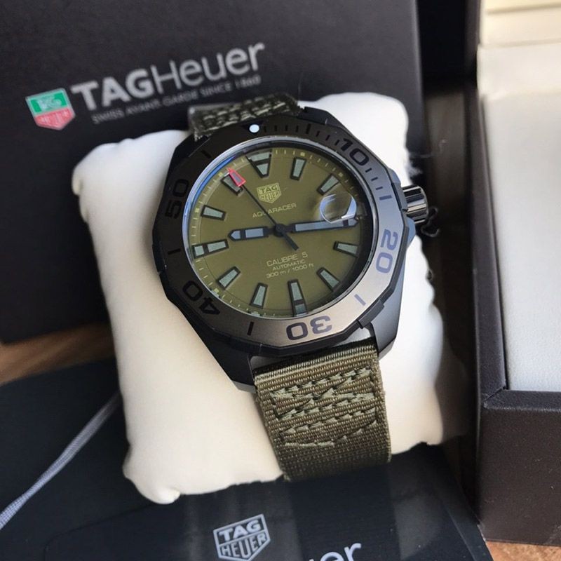 タグホイヤー アクアレーサー コピー直径 43 mm WAY208E.FC8222