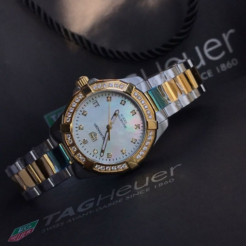 タグ ホイヤー アクアレーサー 偽物クォーツ マザーオブパール WBD1323.BB0320