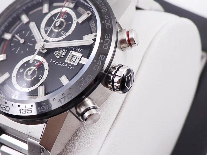 タグホイヤー カレラ コピー スケルトン 文字盤 ステンレス メンズ 腕時計 43 mm TAi22171