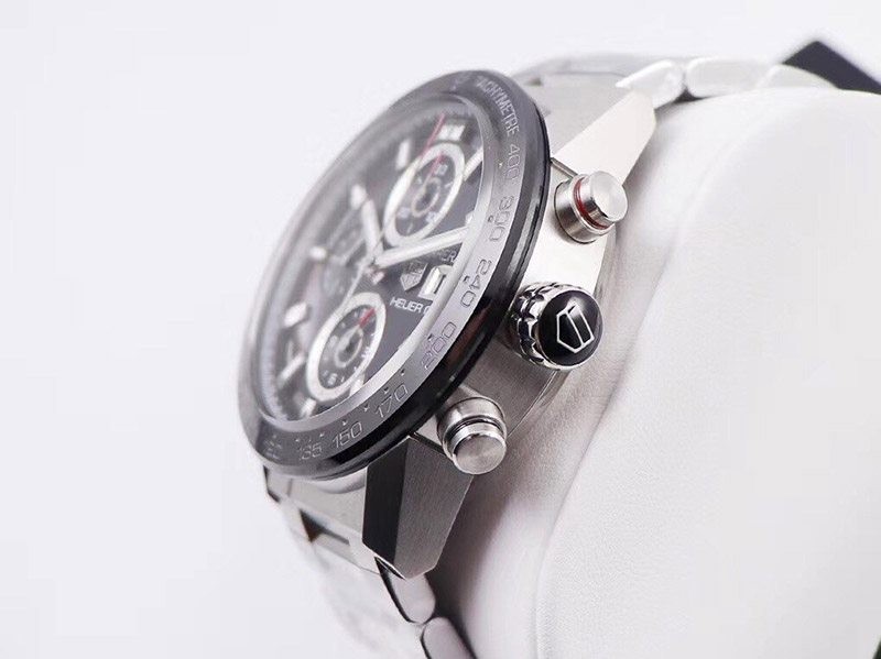 タグホイヤー カレラ コピー スケルトン 文字盤 ステンレス メンズ 腕時計 43 mm TAi22171