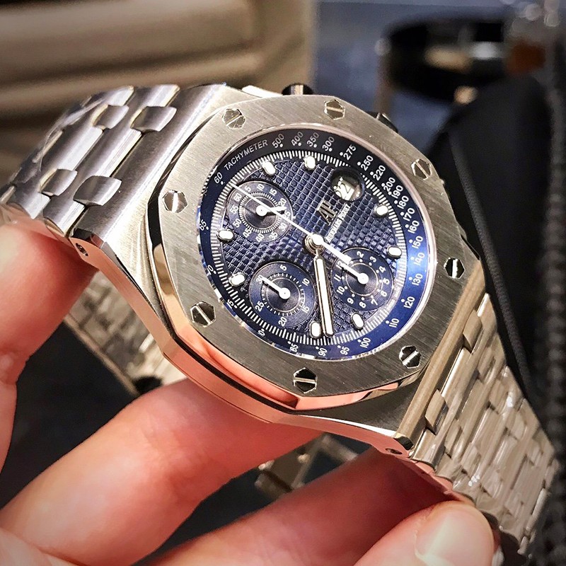 オーデマピゲ 偽物 ロイヤルオーク オフショアクロノ 42mm ブティック限定 26237STOO1000ST01