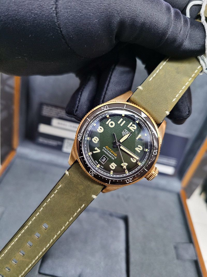 タグホイヤー オータヴィア コピー 自動巻ウォッチ直径 42mm WBE5190.FC8268
