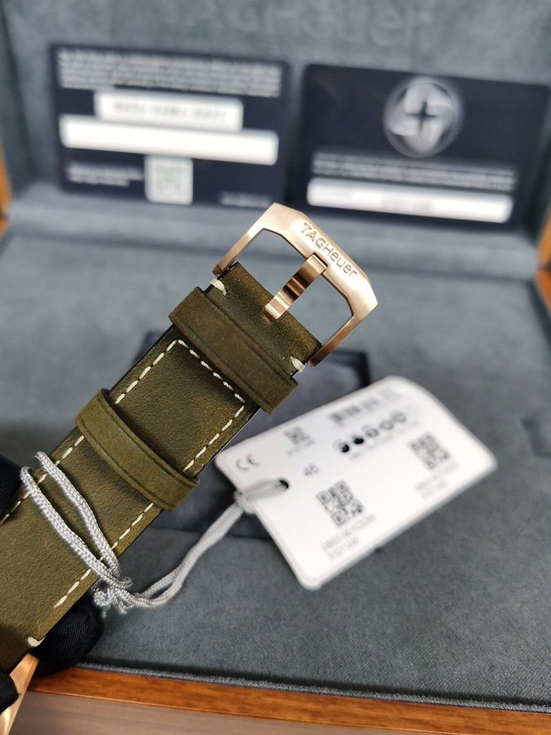 タグホイヤー オータヴィア コピー 自動巻ウォッチ直径 42mm WBE5190.FC8268