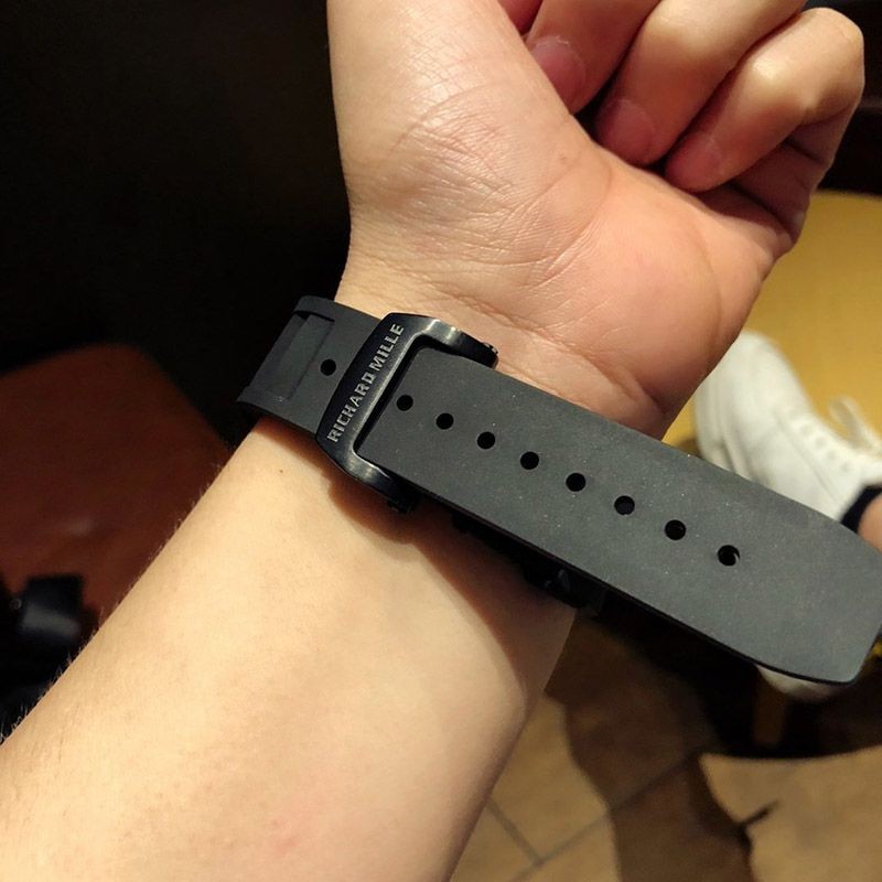 リシャール・ミル トゥールビヨン スカル ナノセラミック RM5201