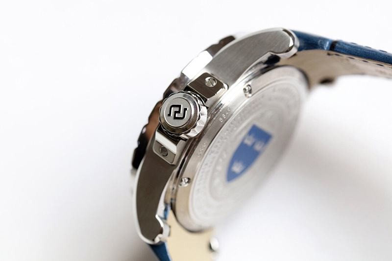 ロジェデュブイ ナイツ オブ ザ ラウンドテーブル 偽物 ダマスカスチタン ブルー 45MM rol96636