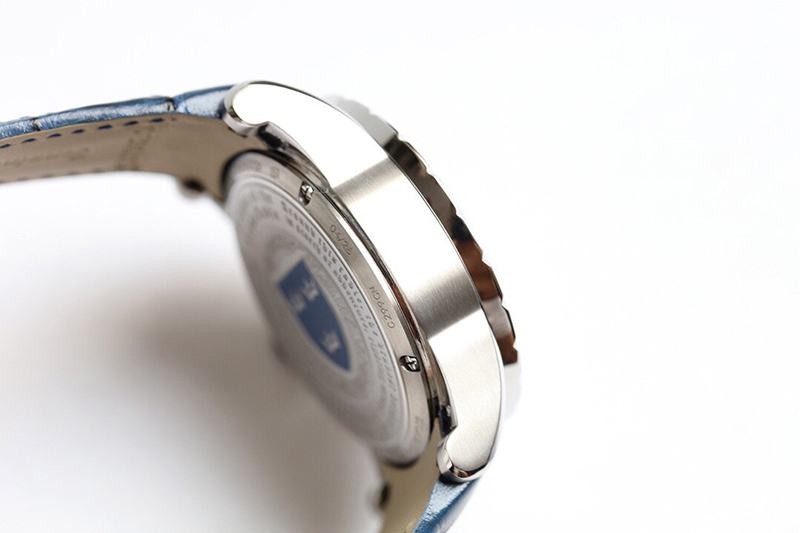 ロジェデュブイ ナイツ オブ ザ ラウンドテーブル 偽物 ダマスカスチタン ブルー 45MM rol96636