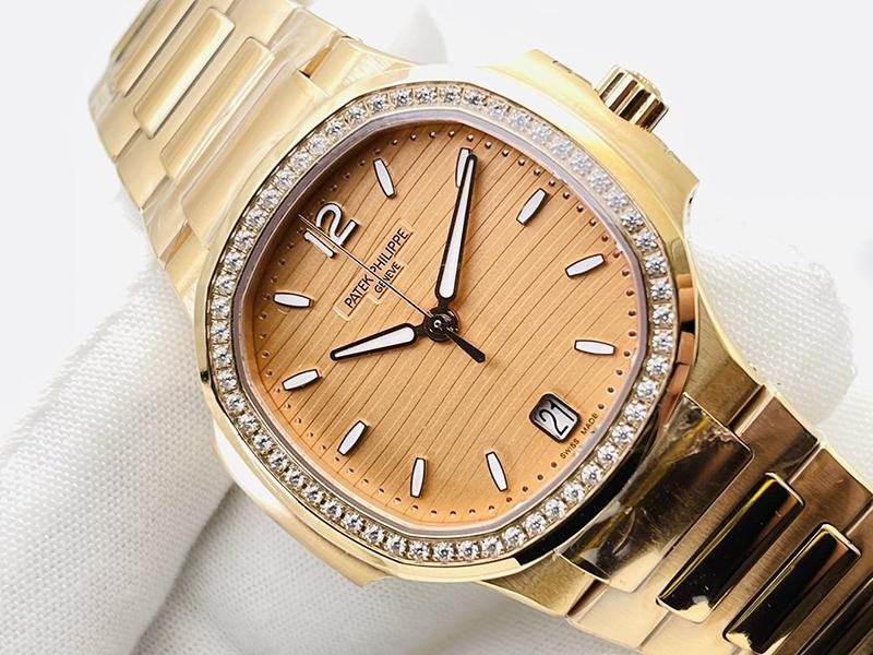 パテックフィリップ ノーチラス スーパーコピー 約34mm pal00283
