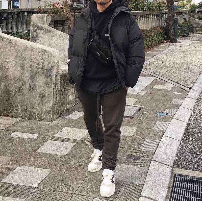 ★日本!!人気!フィアオブゴッド ESSENTIALS コピー レーザ ダウンジャケット fit77959
