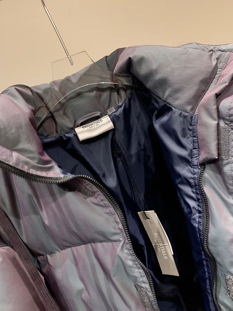 ★日本!!人気!フィアオブゴッド ESSENTIALS コピー レーザ ダウンジャケット fit77959