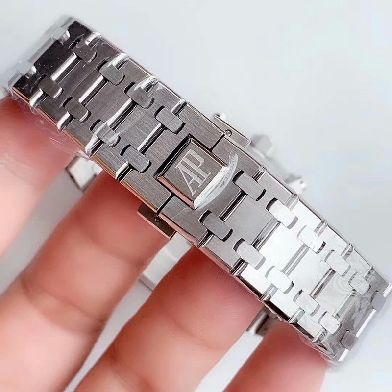 オーデマピゲ ロイヤルオーク コピー クロノ 41mm Odw94629