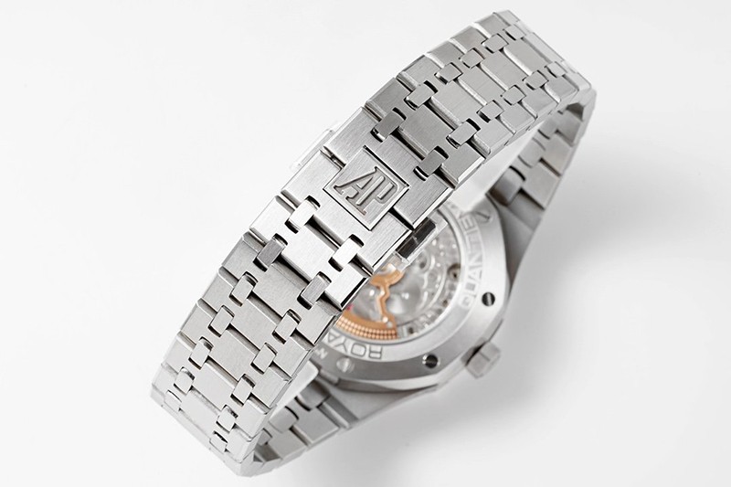 オーデマピゲ ロイヤルオーク コピー クロノ 41mm Odb89015