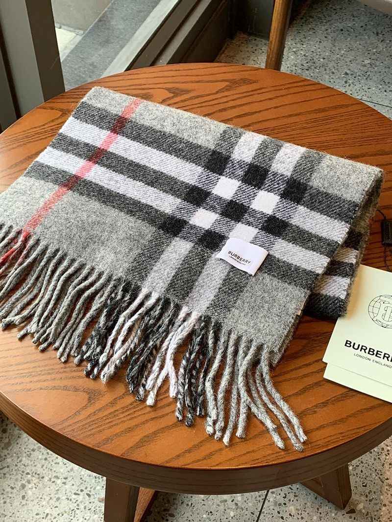 ☆超人気☆バーバリー コピー リバーシブル モノグラム ロゴジャカード カシミアスカーフ Bak76179