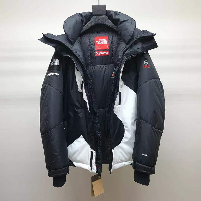大人気!限定コラボ超激レア!シュプリーム×ノースフェイス 偽物 s logo ヒマラヤン ブラック shp18290