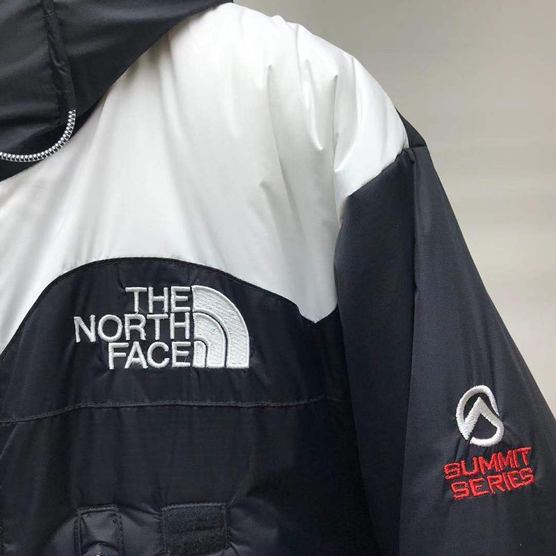 大人気!限定コラボ超激レア!シュプリーム×ノースフェイス 偽物 s logo ヒマラヤン ブラック shp18290