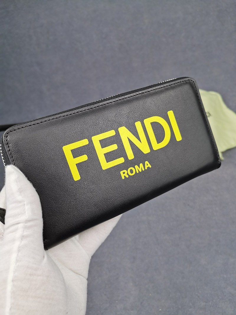 超希少!フェンディ スーパーコピー カスタマイズ ジップアラウンド長財布 革 ブラック 7M0210ADM8F0R2A