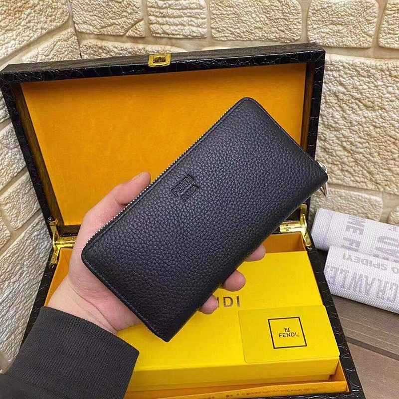 フェンディ ジップアラウンド 長財布 偽物 ブラック バッグ バグズ ジッパーウォレット カスタマイズ fel89179