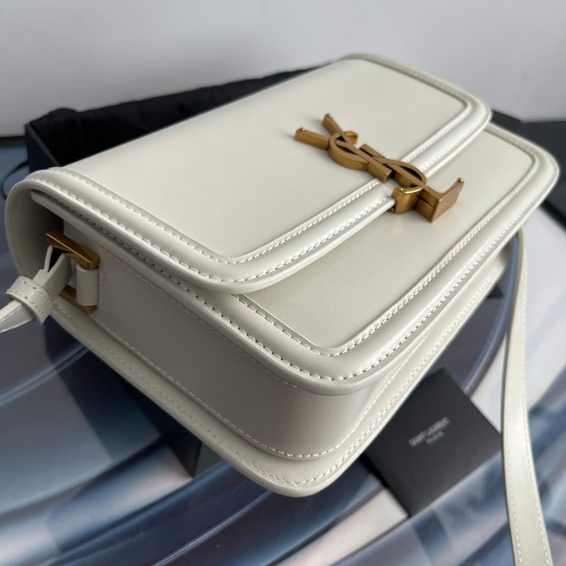 ☆新作21AW☆サンローラン ショルダーバッグ 偽物 ボックスレザー サッチェルバッグ Saa57029