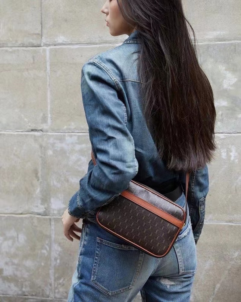 大人気!サンローラン ショルダーバッグ 偽物☆ルー キルティングレザー カメラバッグ Sac85306