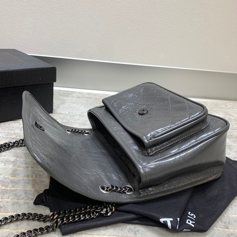 サンローラン ショルダーバッグ 偽物 ニキ ミディアム クリンクルヴィンテージレザー 2モデル 6331580EN0430