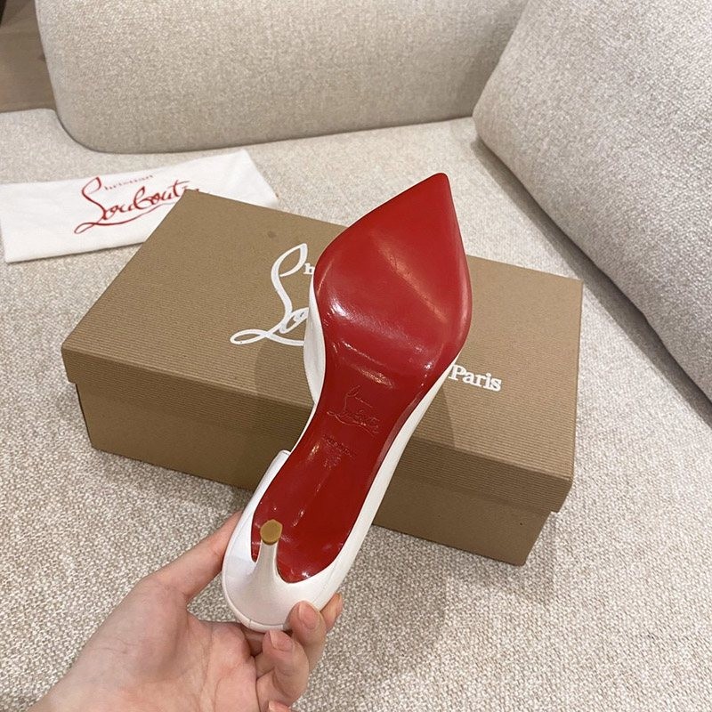 超希少!ルブタン◆Kate 8.5㎝◆パンプス◆アリゲーター柄◆レザー Rur26598